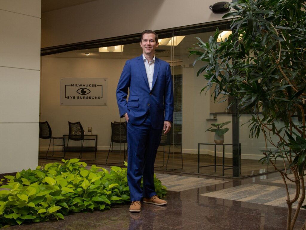 1766076458_W5170-2880w Whitefish Bay