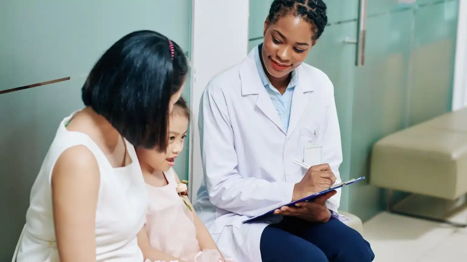 cataract+early+age 1920w cataract+early+age 1920w